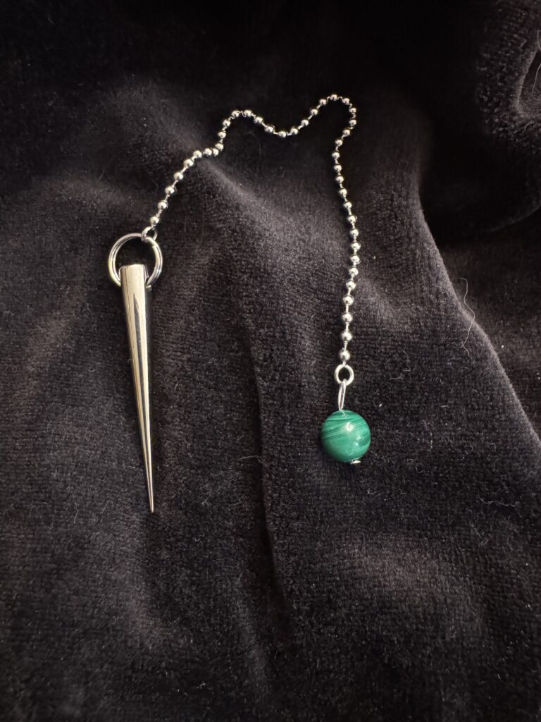 Map dowsing pendulum Malachite